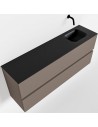 ADA Komplet badmiljø højrevendt håndvask B120 x H50 cm MDF - Røg/Sort