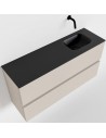 ADA Komplet badmiljø højrevendt håndvask B100 x H50 cm MDF - Linned/Sort