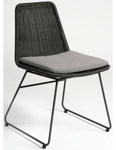 Havestol i syntetisk rattan og metal...