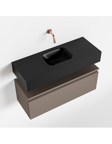 ANDOR Komplet badmiljø centreret...