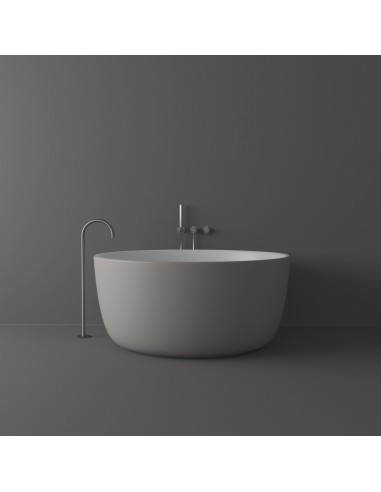 B11 rundt fritstående badekar Ø135 cm...