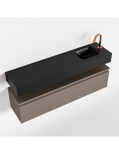 ANDOR Komplet badmiljø højrevendt...