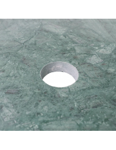 Marcel topplade med... 2