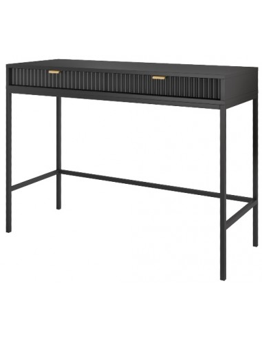 Nova skrivebord i metal og møbelplade...